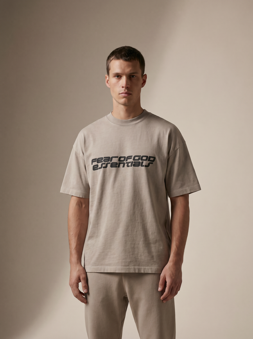 Essentials 90s Tee Smoke Grey — on model