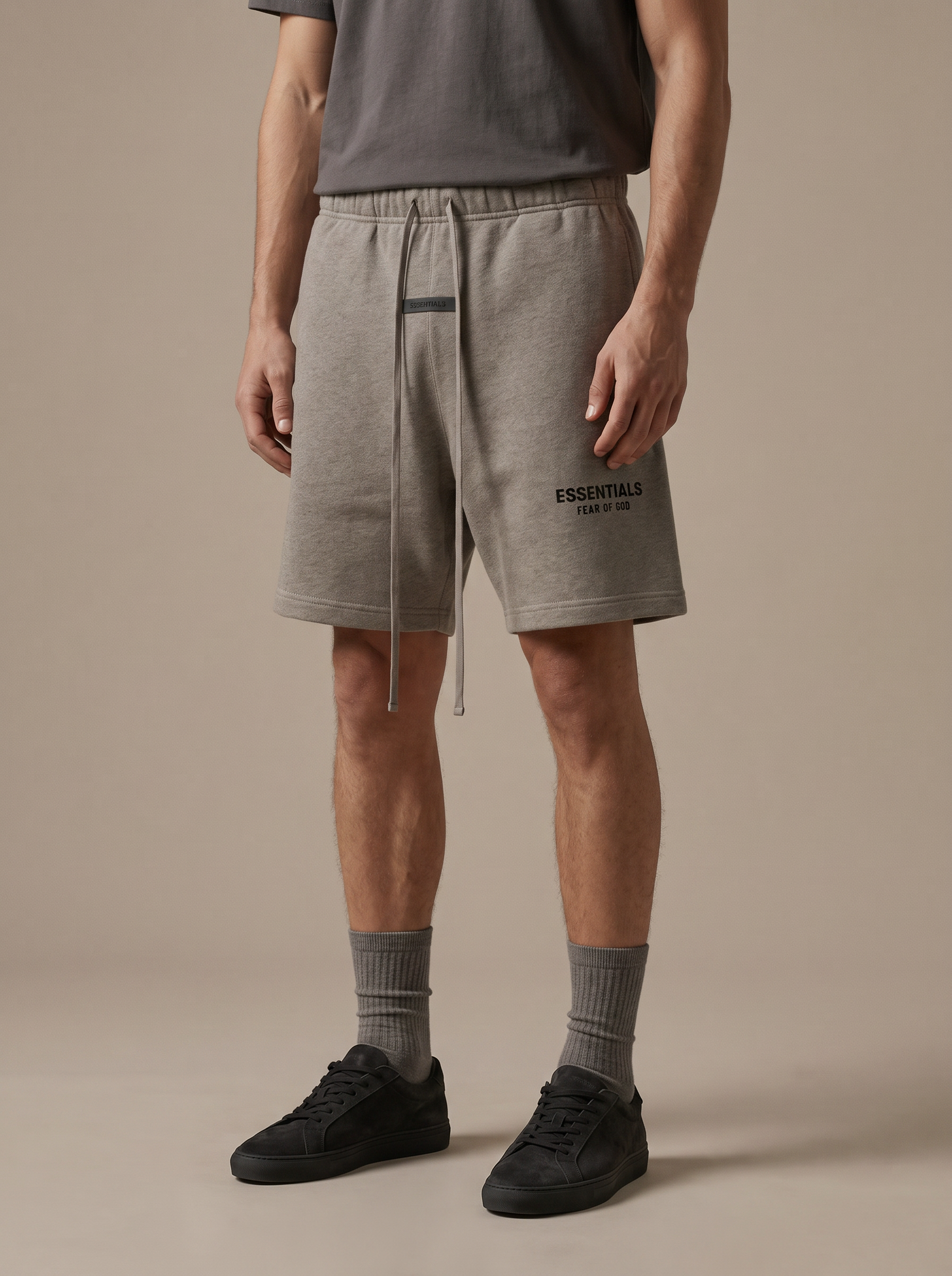 Essentials Classic Sweatshort Homestead Heather — on model