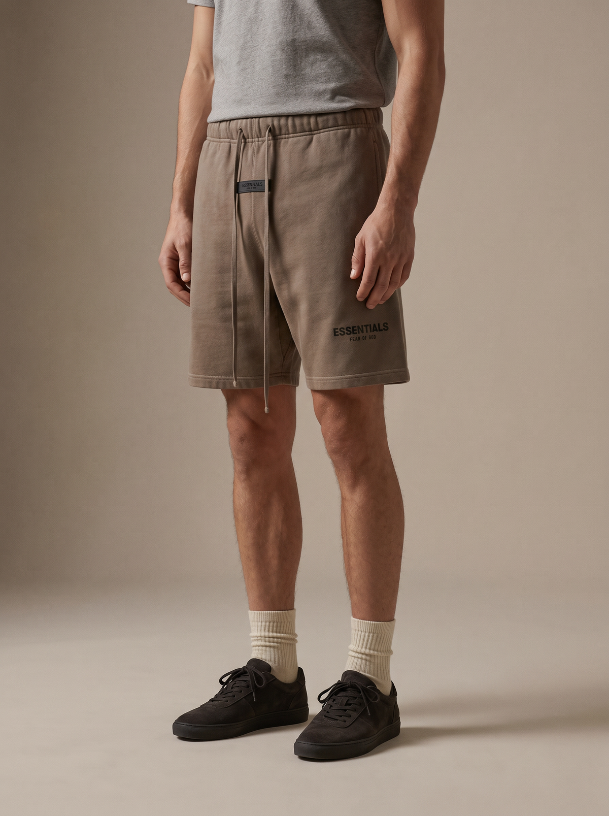 Essentials 1977 Shorts Desert Taupe — on model