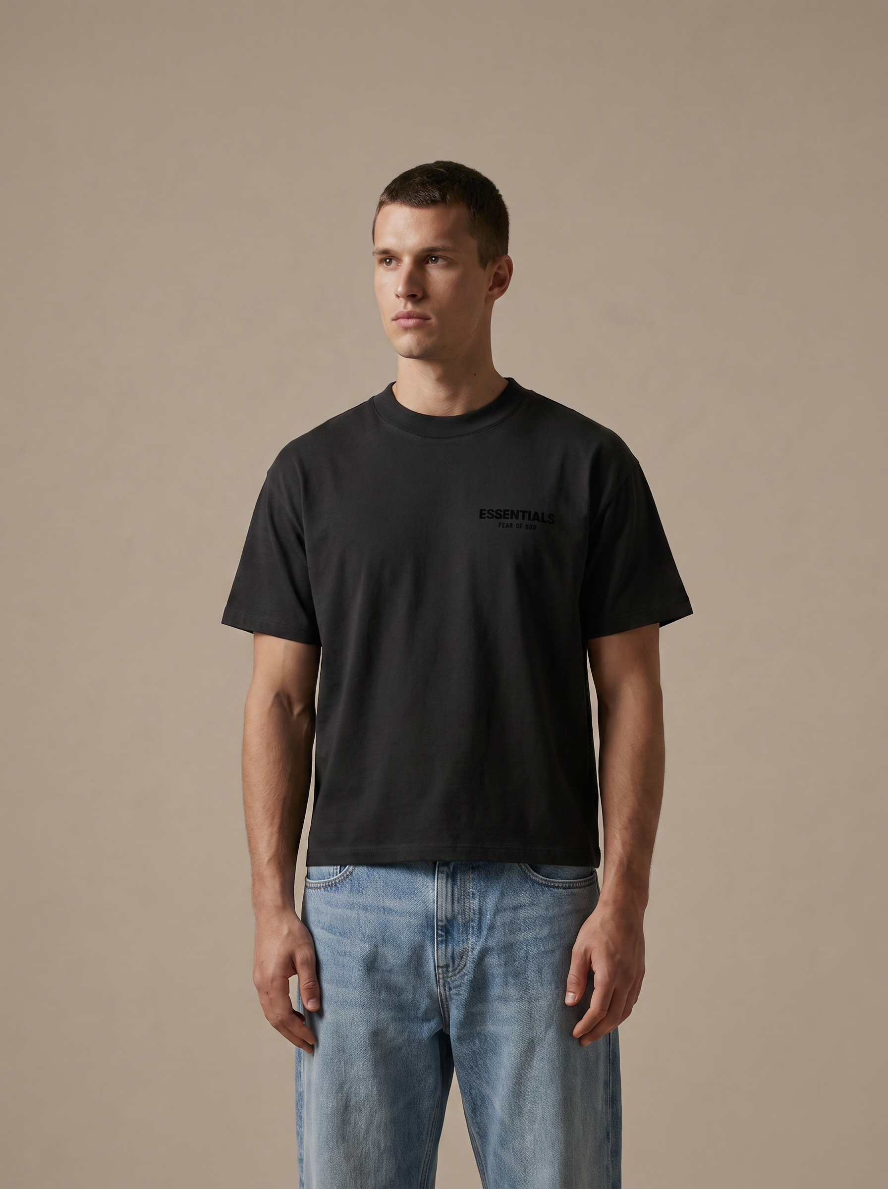 Essentials SS Tee Stretch Limo — on model