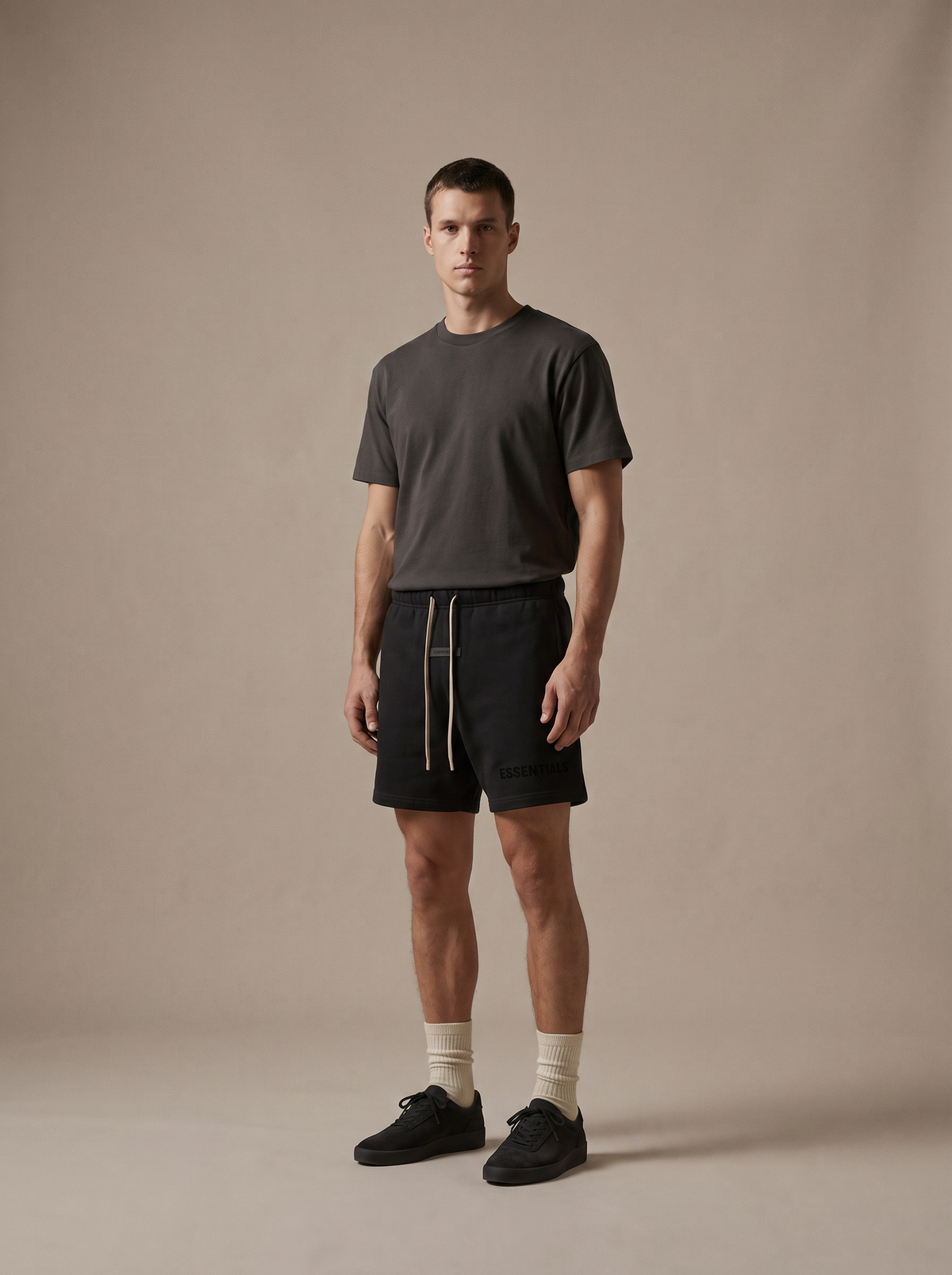 Essentials Sweatshort Jet Black SP23 — on model